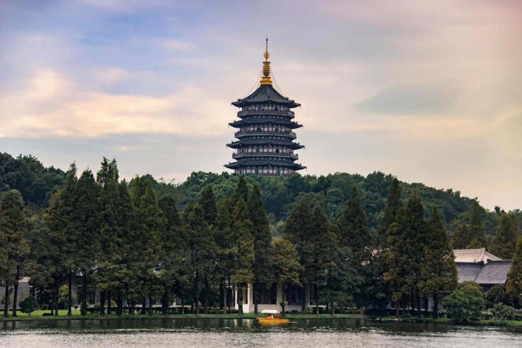 Sofitel Hangzhou Westlake - Few Steps To West Lake, With Panoramic Lake View Terrace Eksteriør billede