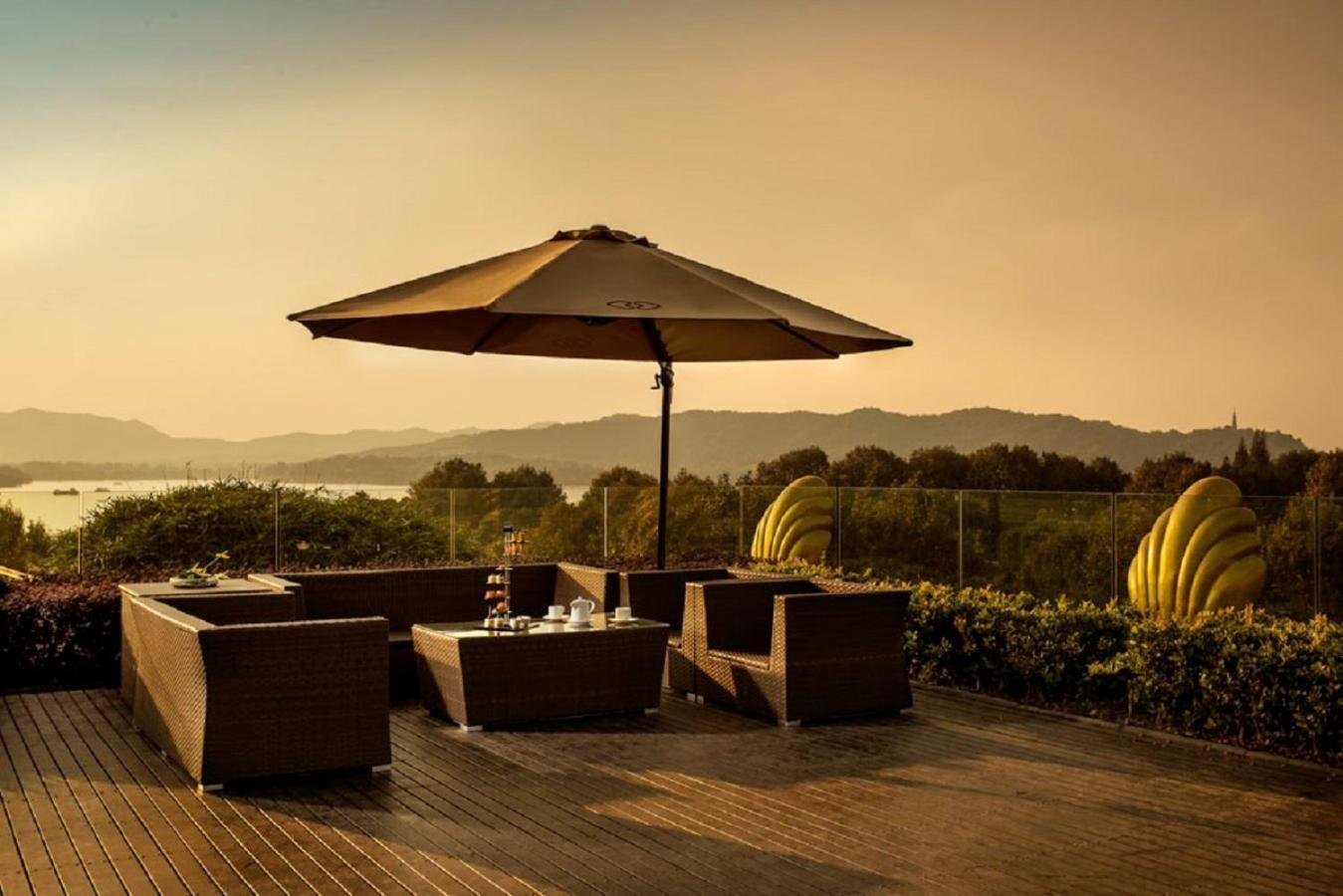 Sofitel Hangzhou Westlake - Few Steps To West Lake, With Panoramic Lake View Terrace Eksteriør billede
